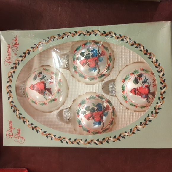 Vintage Krebs Red Cardinal design Ornaments. Set of 4 - Picture 1 of 3